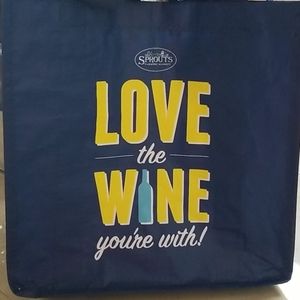 SALE! Wine Tote NWOT